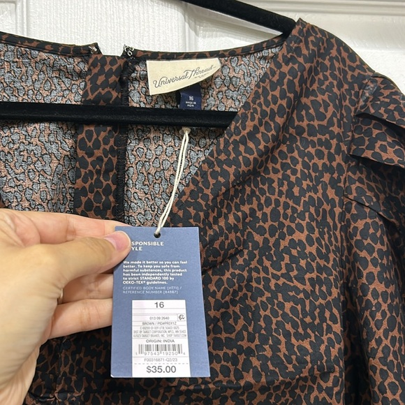 NWT Universal Thread Dress - Picture 3 of 3